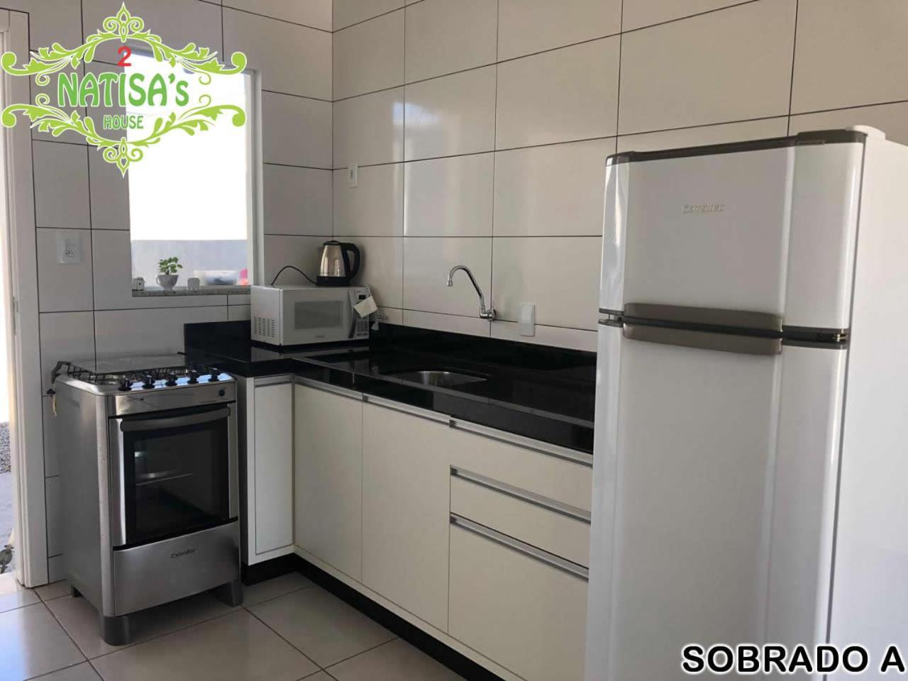 Sobrados Aconchegante Com Piscina "Natisashouse" Βίλα Bombinhas Εξωτερικό φωτογραφία