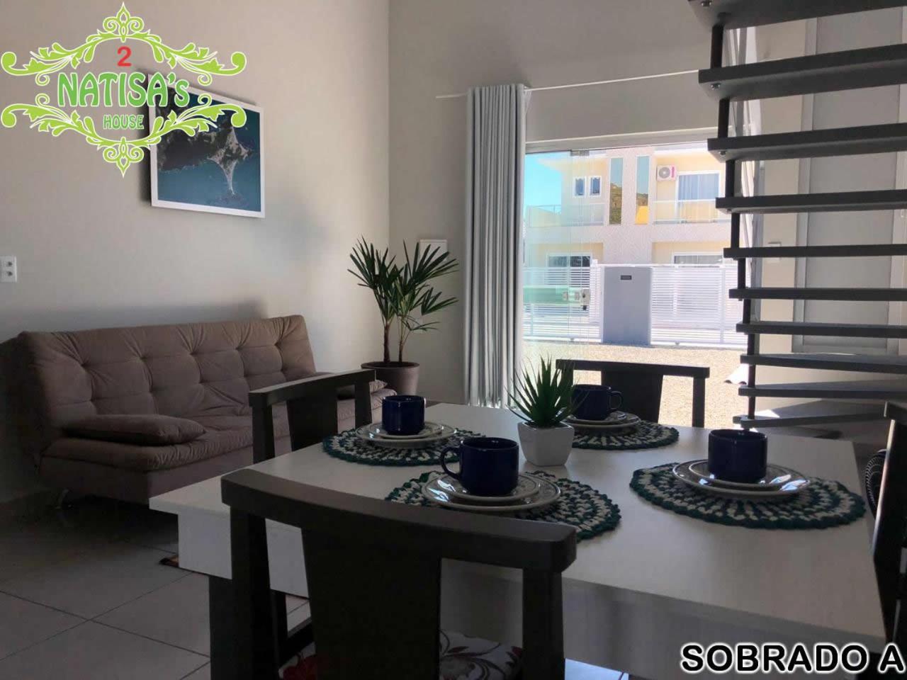 Sobrados Aconchegante Com Piscina "Natisashouse" Βίλα Bombinhas Εξωτερικό φωτογραφία