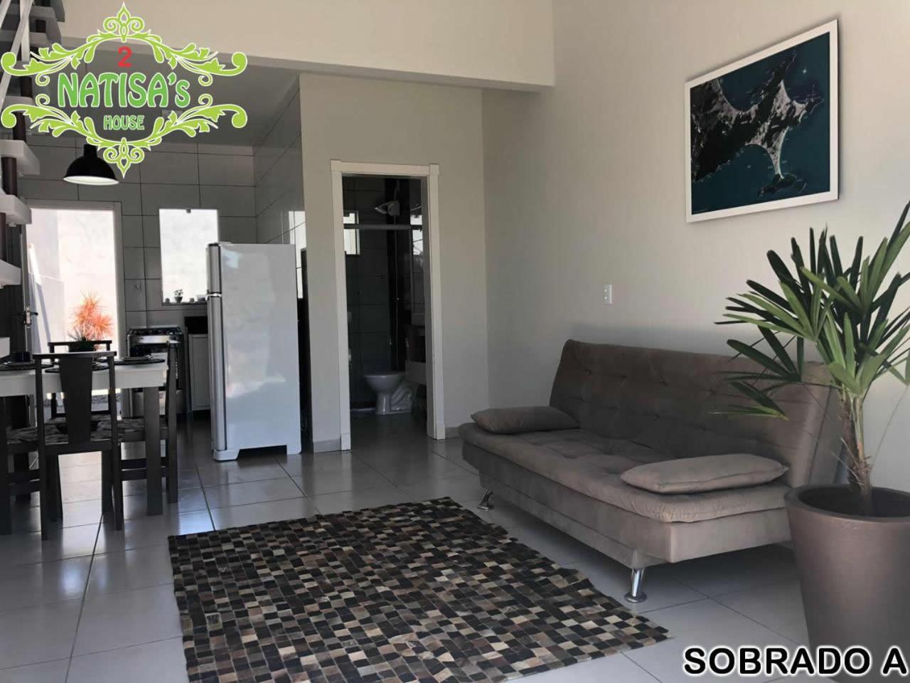 Sobrados Aconchegante Com Piscina "Natisashouse" Βίλα Bombinhas Εξωτερικό φωτογραφία